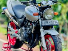 Honda Hornet 2000 Motorbike