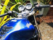https://riyasewana.com/uploads/honda-hornet-317270724761.jpg