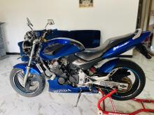 https://riyasewana.com/uploads/honda-hornet-323164919576.jpg