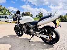https://riyasewana.com/uploads/honda-hornet-38131822222.jpg