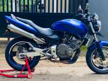 Honda Hornet 2020 Motorbike