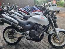 https://riyasewana.com/uploads/honda-hornet-57580813123.jpg