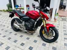 https://riyasewana.com/uploads/honda-hornet-6-2216591013322.jpg