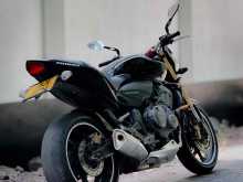 Honda Hornet 600 2013 Motorbike