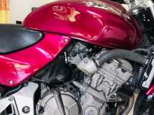 https://riyasewana.com/uploads/honda-hornet-600f-1616590113973.jpg