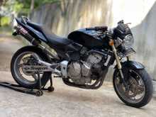 Honda HORNET 600F 2006 Motorbike