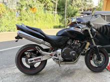 Honda Hornet 2022 Motorbike