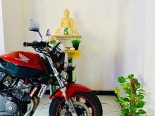 https://riyasewana.com/uploads/honda-hornet-620321719475.jpg