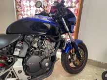 https://riyasewana.com/uploads/honda-hornet-69570713893.jpg