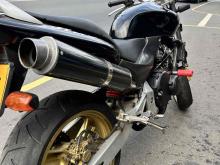 https://riyasewana.com/uploads/honda-hornet-710095024202.jpg