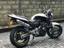 https://riyasewana.com/uploads/honda-hornet-811585613322.jpg