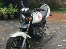 https://riyasewana.com/uploads/honda-hornet-811585613773.jpg