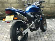 https://riyasewana.com/uploads/honda-hornet-812400413532.jpg