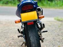 https://riyasewana.com/uploads/honda-hornet-820511324521.jpg
