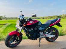 https://riyasewana.com/uploads/honda-hornet-8817324082.jpg
