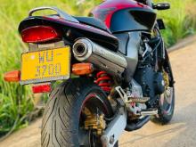 https://riyasewana.com/uploads/honda-hornet-8818496484.jpg