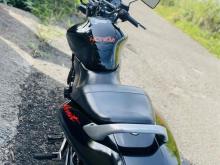 https://riyasewana.com/uploads/honda-hornet-90065224293.jpg