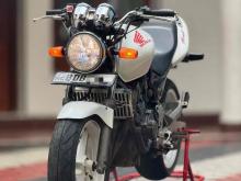 Honda Hornet 2015 Motorbike
