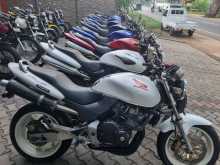 https://riyasewana.com/uploads/honda-hornet-98461913183.jpg