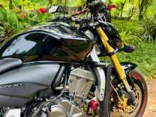 https://riyasewana.com/uploads/honda-hornet-cb600f-81656431934.jpg