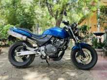 https://riyasewana.com/uploads/honda-hornet-ch-1512475813042.jpg