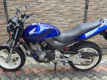 https://riyasewana.com/uploads/honda-hornet-ch-223440213323.jpg