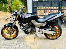 https://riyasewana.com/uploads/honda-hornet-ch115-2419162313904.jpg