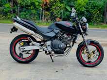 https://riyasewana.com/uploads/honda-hornet-chassis-2615433513172.jpg