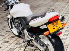 https://riyasewana.com/uploads/honda-hornet-f7-209490413962.jpg