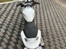 https://riyasewana.com/uploads/honda-hornet-registered-1120223119426.jpg