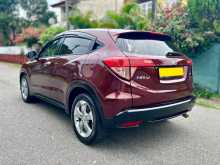 https://riyasewana.com/uploads/honda-hr-v-vezel-2015-29271312664.jpg