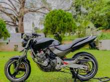 Honda Hornet 2000 Motorbike