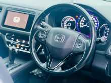 https://riyasewana.com/uploads/honda-hrv-11105737771.jpg