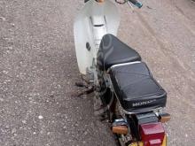 https://riyasewana.com/uploads/honda-hs90-2370636652576.jpg