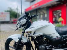https://riyasewana.com/uploads/honda-hunk-141410186786.jpg