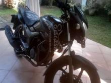 Hero-Honda Hunk 2014 Motorbike