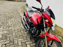 Hero-Honda Hunk 2015 Motorbike