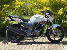 https://riyasewana.com/uploads/honda-hunk-291529434843.jpg
