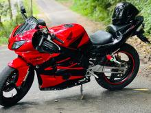 Honda CBR 250 Hurricane MC19 2003 Motorbike