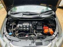https://riyasewana.com/uploads/honda-insight-2516440917966.jpg