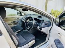 https://riyasewana.com/uploads/honda-insight-716350917884.jpg
