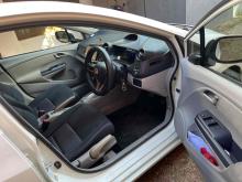https://riyasewana.com/uploads/honda-insight-ze-48331824143.jpg