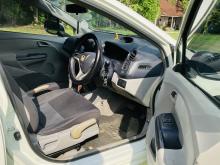 https://riyasewana.com/uploads/honda-insight-ze2-1520215817996.jpg