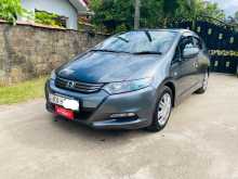 Honda INSIGHT ZE2 2009 Car