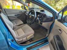 https://riyasewana.com/uploads/honda-insight-ze2-2010-19103612684.jpg