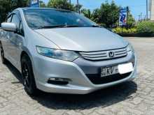 Honda INSIGHT ZE2 2011 Car