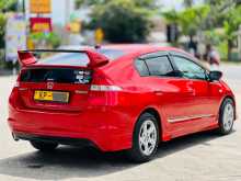 https://riyasewana.com/uploads/honda-insight-ze2-384348336.jpg
