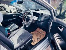https://riyasewana.com/uploads/honda-insight-ze3-201525356224.jpg
