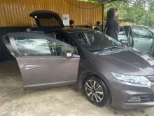 https://riyasewana.com/uploads/honda-insight-ze3-2210351424422.jpg