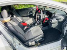 https://riyasewana.com/uploads/honda-insight-ze3-2214060917295.jpg